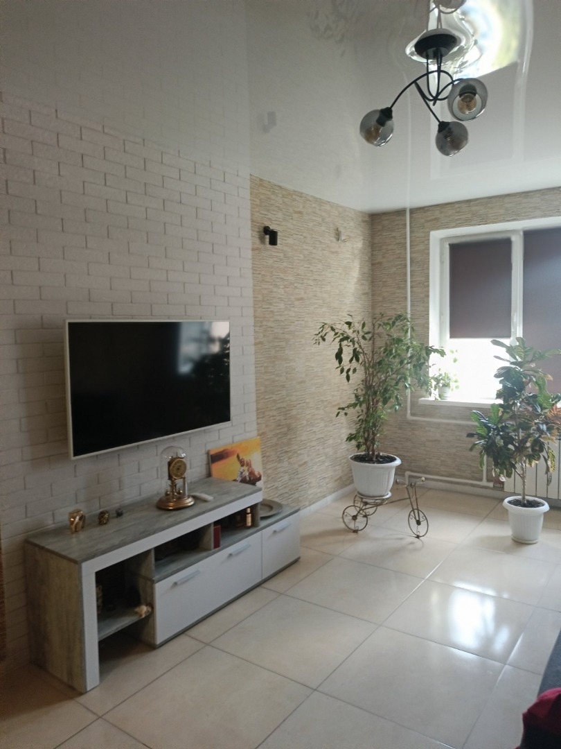 продажа трехкомнатной квартиры номер A-174574 в Суворовском районе, фото номер 16